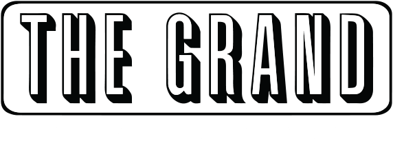 the grand pizzeria logo